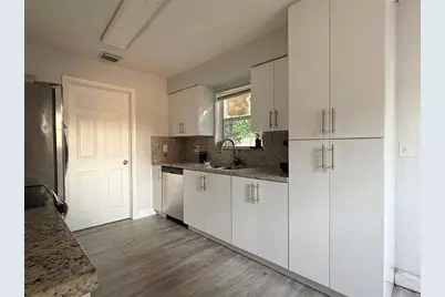 2950 NW 20th St, Fort Lauderdale, FL 33311 - Photo 6