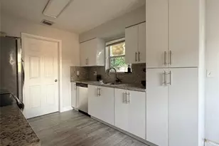 2950 NW 20th St, Fort Lauderdale, FL 33311 - Photo 6