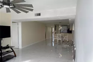 1520 Whitehall Dr, Davie, FL 33324 - Photo 4