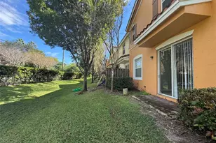 12457 Emerald Creek Manor, Plantation, FL 33325 - Photo 16