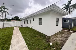 612 NW 6th Ct, Hallandale Beach, FL 33009 - Photo 2