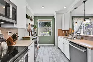 2851 W Prospect Rd Unit, Tamarac, FL 33309 - Photo 10