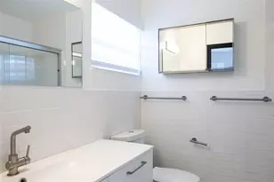 1734 NE 20th Ave, Fort Lauderdale, FL 33305 - Photo 6