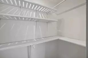 4051 NE 13th Ave, Oakland Park, FL 33334 - Photo 32