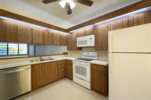 1701 Whitehall Dr, Davie, FL 33324 - Photo 10