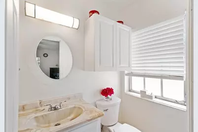 2151 NE 68th St, Fort Lauderdale, FL 33308 - Photo 20