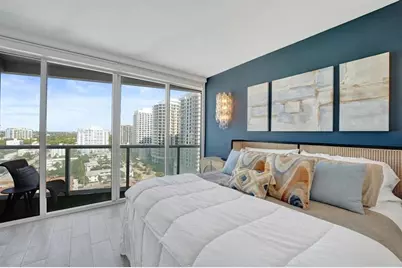 3101  Bayshore, Unit #1502, Fort Lauderdale, FL 33304 - Photo 2