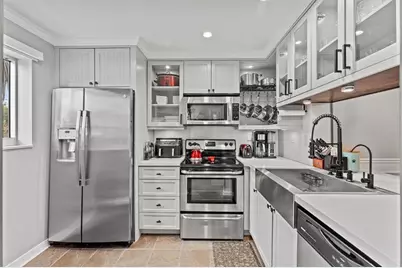 2761 S Oakland Forest Dr, Unit #204, Oakland Park, FL 33309 - Photo 4