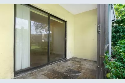 3123  Oakland Shores Dr, Unit #D104, Oakland Park, FL 33309 - Photo 16