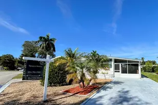 8631 SW 20th St, Davie, FL 33324 - Photo 2