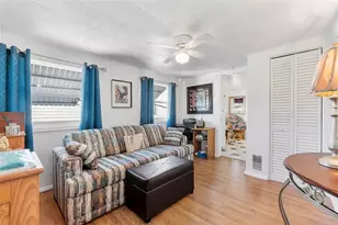 8631 SW 20th St, Davie, FL 33324 - Photo 4