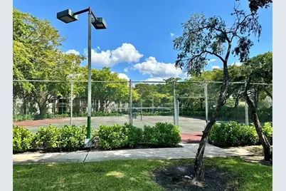 9955  Westview Dr, Unit #215, Coral Springs, FL 33076 - Photo 18