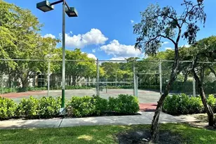 9955 Westview Dr, Coral Springs, FL 33076 - Photo 18