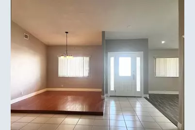 9320 NW 32nd St, Sunrise, FL 33351 - Photo 4