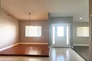 9320 NW 32nd St, Sunrise, FL 33351 - Photo 4