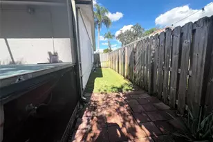 9320 NW 32nd St, Sunrise, FL 33351 - Photo 28