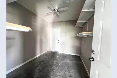 9320 NW 32nd St, Sunrise, FL 33351 - Photo 24