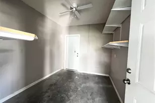 9320 NW 32nd St, Sunrise, FL 33351 - Photo 24