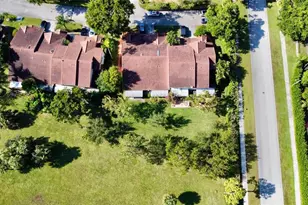 7326 Pinewalk Dr Unit, Pompano Beach, FL 33063 - Photo 28