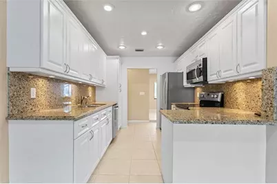 3191 NW 94th Ter, Sunrise, FL 33351 - Photo 8