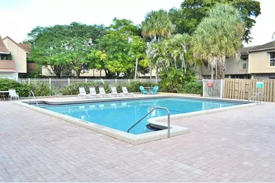 8237 NW 8th Ct, Unit #4, Plantation, FL 33324 - Photo 24