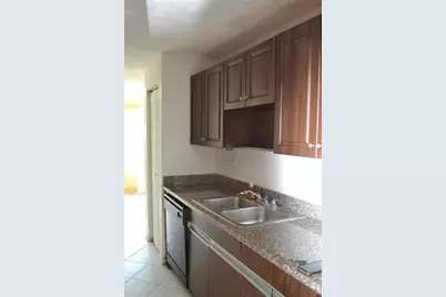 8237 NW 8th Ct, Unit #4, Plantation, FL 33324 - Photo 4
