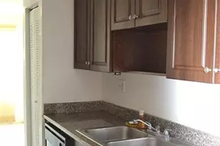 8237 NW 8th Ct, Plantation, FL 33324 - Photo 4