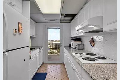 2841 N Ocean Blvd, Unit #1809, Fort Lauderdale, FL 33308 - Photo 8