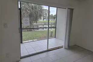 8040 N Colony Cir, Tamarac, FL 33321 - Photo 8