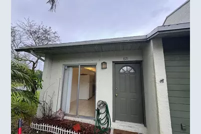 821  Crystal Lake Dr, Unit #1101, Deerfield Beach, FL 33064 - Photo 2