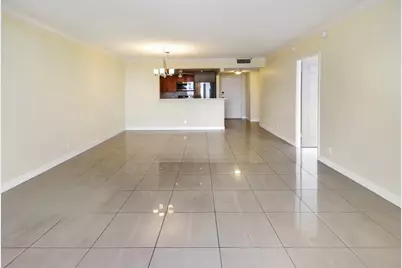 2500  Parkview Dr, Unit #1710, Hallandale Beach, FL 33009 - Photo 10