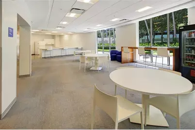 2500  Parkview Dr, Unit #1710, Hallandale Beach, FL 33009 - Photo 28