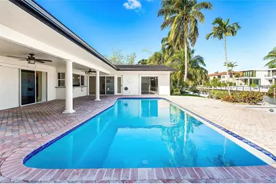 2443 NE 26th St, Lighthouse Point, FL 33064 - Photo 58