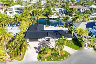 2443 NE 26th St, Lighthouse Point, FL 33064 - Photo 2