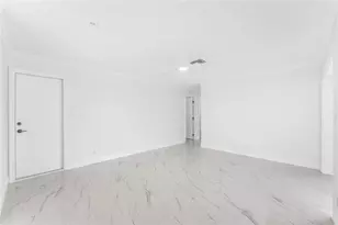 2443 NE 26th St, Lighthouse Point, FL 33064 - Photo 14