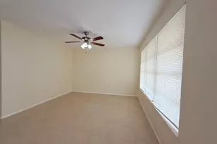 8660 NW 26th Pl, Sunrise, FL 33322 - Photo 8
