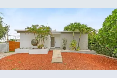 3070 NE 13th Ave, Oakland Park, FL 33334 - Photo 4