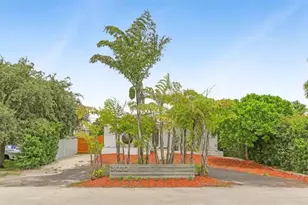 3070 NE 13th Ave, Oakland Park, FL 33334 - Photo 8