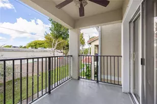 410 Belmont Ln, North Lauderdale, FL 33068 - Photo 10