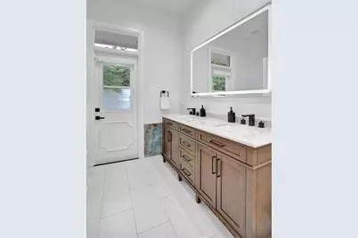 1712  Vestal Dr, Coral Springs, FL 33071 - Photo 38