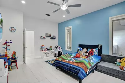 1712  Vestal Dr, Coral Springs, FL 33071 - Photo 46