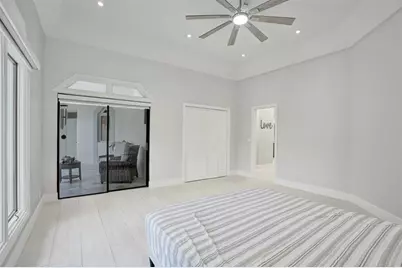 1712  Vestal Dr, Coral Springs, FL 33071 - Photo 44