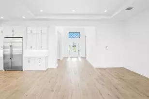 13585 SW Shinnecock Dr, Port Saint Lucie, FL 34987 - Photo 6