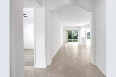 118 NW Pleasant Grove Way, Port Saint Lucie, FL 34986 - Photo 18