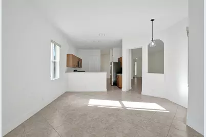 118 NW Pleasant Grove Way, Port Saint Lucie, FL 34986 - Photo 14