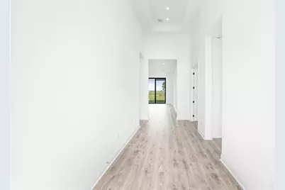 13537 SW Shinnecock Drive, Port Saint Lucie, FL 34987 - Photo 6