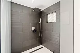 325 Seven Isles Dr, Fort Lauderdale, FL 33301 - Photo 44