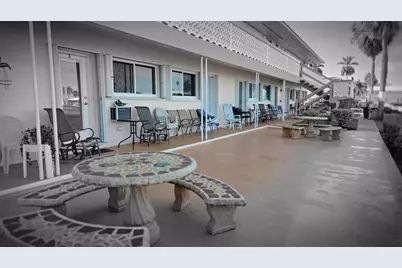 1030 SW 11th St, Unit #5M, Hallandale Beach, FL 33009 - Photo 18