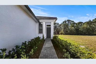 336 SE Via Sangro, Port Saint Lucie, FL 34952 - Photo 4