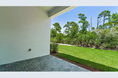 212 SE Via Sangro, Port Saint Lucie, FL 34952 - Photo 36